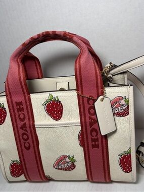 Coach Smith Tote Bag 24 With Strawberry Print  CAR80